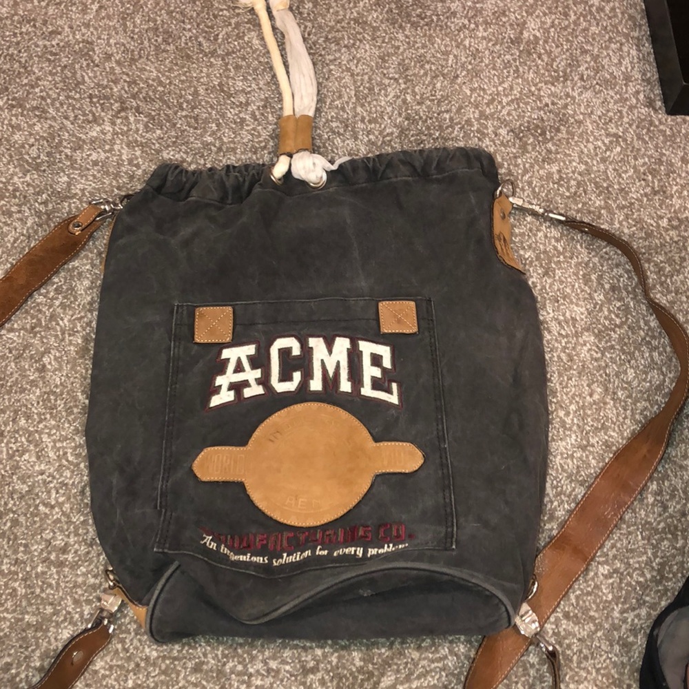 Acme shoulder bag / backpack